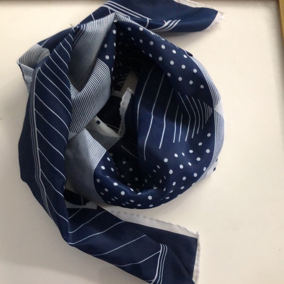 VTG Robinson Golluber Patchwork square scarf Blue White - Picture 6 of 10